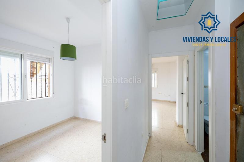 Foto a60b5c4c-b21b-4063-84de-bd77617c4fd7. Apartamento  de 2 dormitorios junto a triunfo en Granada