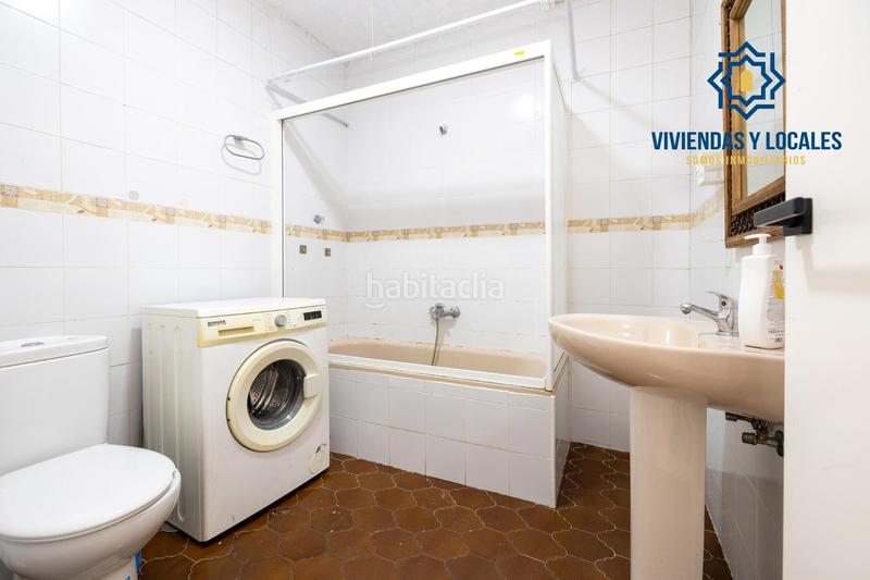 Foto c9112c90-1583-4927-9db8-3d7d4d544340. Apartamento  de 2 dormitorios junto a triunfo en Granada