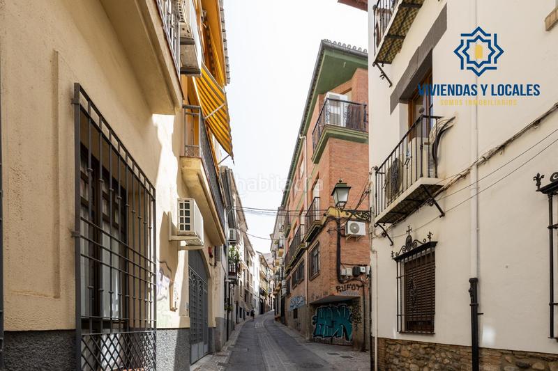 Foto e2a998ef-97b6-4cc8-b680-95767a3c0dab. Apartamento  de 2 dormitorios junto a triunfo en Granada
