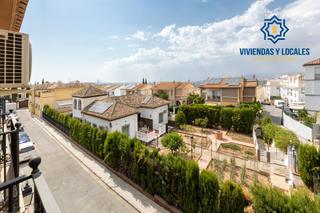 Piso  Calle calle de la granja, 38. Tu nuevo hogar en la zubia te espera!