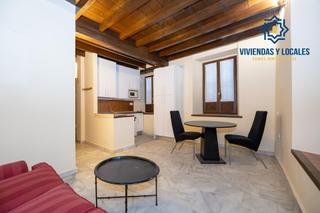 Apartament  Calle cocheras de san cecilio. Barrio del realejo. precioso apartamento de un dormitorio y un b