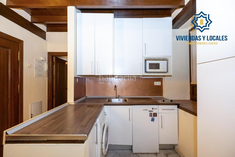 Foto 4bede1a4-1cc7-412b-ba57-932f52b39202. Apartamento barrio del realejo. precioso apartamento de un dormitorio y un baño junto al campo del príncipe. en Granada