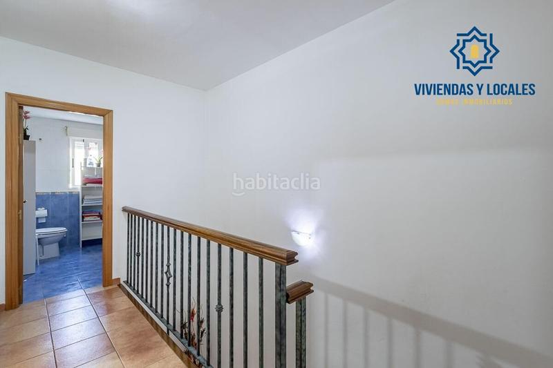 Foto 4ae19e5a-4f18-483a-a301-e07e6692831d. Casa adosada bonita vivienda unifamiliar zona bellavista en Cájar