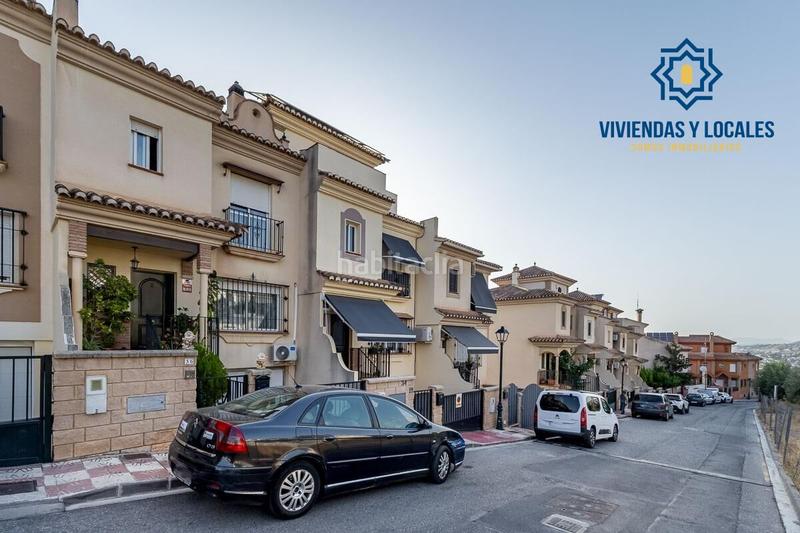 Foto 8ab73d08-0cb7-4420-a22f-425d2c5531d7. Casa adosada bonita vivienda unifamiliar zona bellavista en Cájar