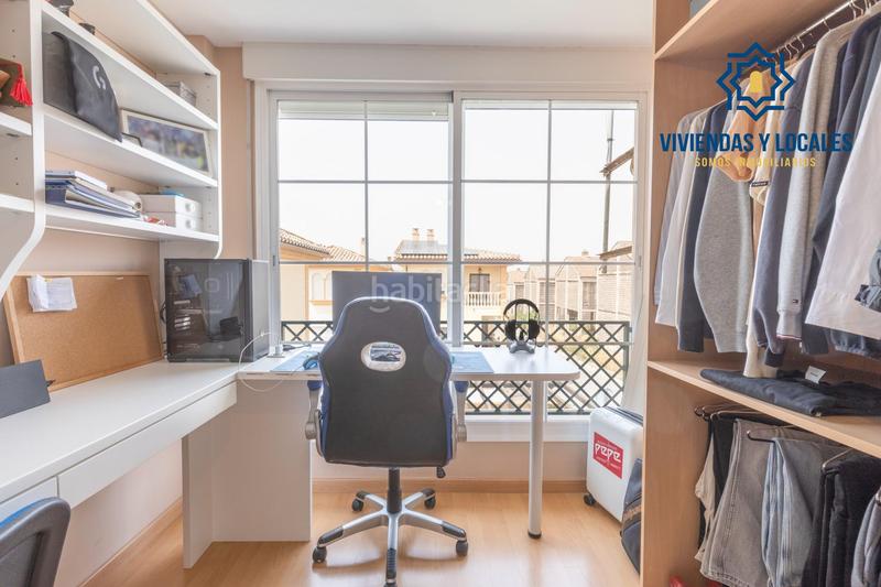 Foto b37506c6-f128-412e-9fac-f48dcf30cd6c. Chalet exclusiva casa independiente en el chaparral, . una joya en una de las zonas más demandadas. en Albolote