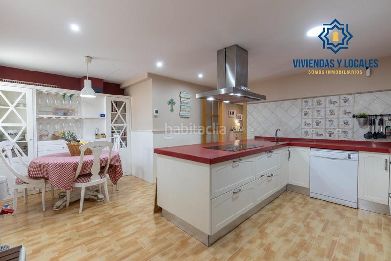 Foto b912f371-d788-41c6-bb47-001914c15431. Chalet exclusiva casa independiente en el chaparral, . una joya en una de las zonas más demandadas. en Albolote