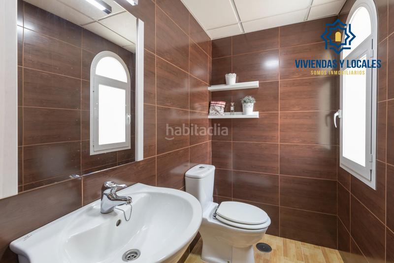 Foto e06d17de-ea23-40fe-874f-de6ebb77a08e. Chalet exclusiva casa independiente en el chaparral, . una joya en una de las zonas más demandadas. en Albolote