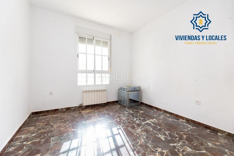 Foto 43656f5a-634c-4fd8-9d6d-fddaaea50e9c. Chalet  con gran parcela y piscina en loma verde, en Albolote