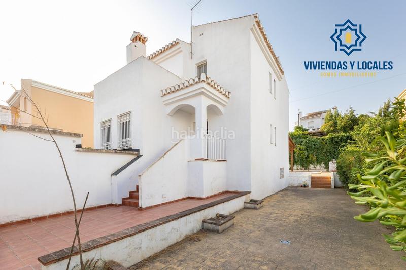 Foto 45b5cd10-2ec1-4107-9293-22c9ade884f3. Chalet  con gran parcela y piscina en loma verde, en Albolote