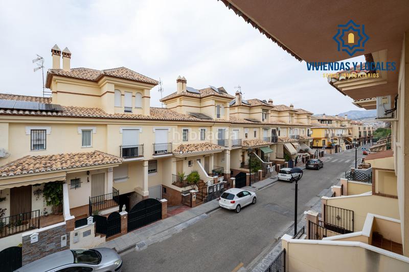 Foto 3d3fb202-9642-4ff5-ae4d-e4efe91b0174. Casa adosada lujo y tranquilidad en la mejor zona de la localidad. en Ogíjares