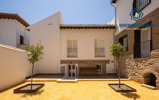 Appartement à Barrio de Albaicín. Horno de vidrio, monte de piedad 7 y 9  b