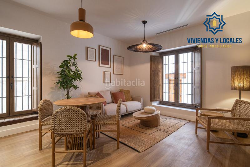 Foto 9d0e7699-f2e4-47d3-a029-67cfb728e24e. Piso horno de vidrio, espino 1 a en Barrio de Albaicín Granada