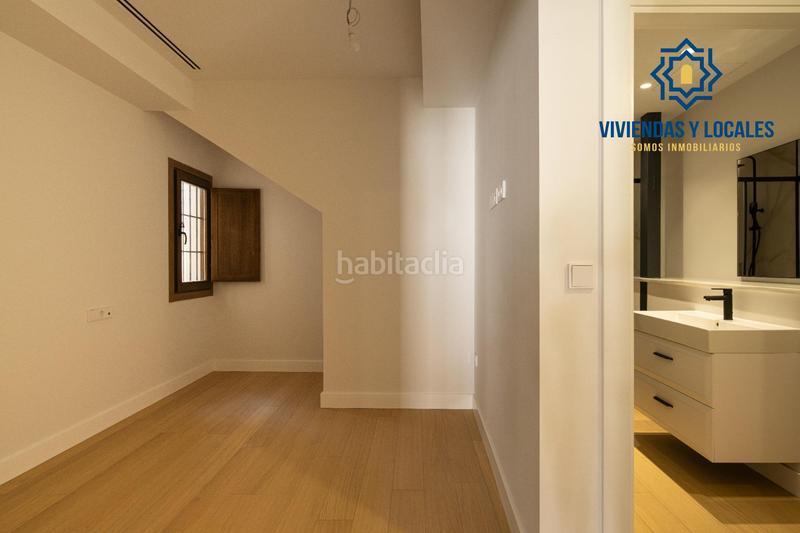 Foto abd9dcbb-e9af-43ca-bab6-feeeefa6d210. Piso horno de vidrio 14 d en Barrio de Albaicín Granada