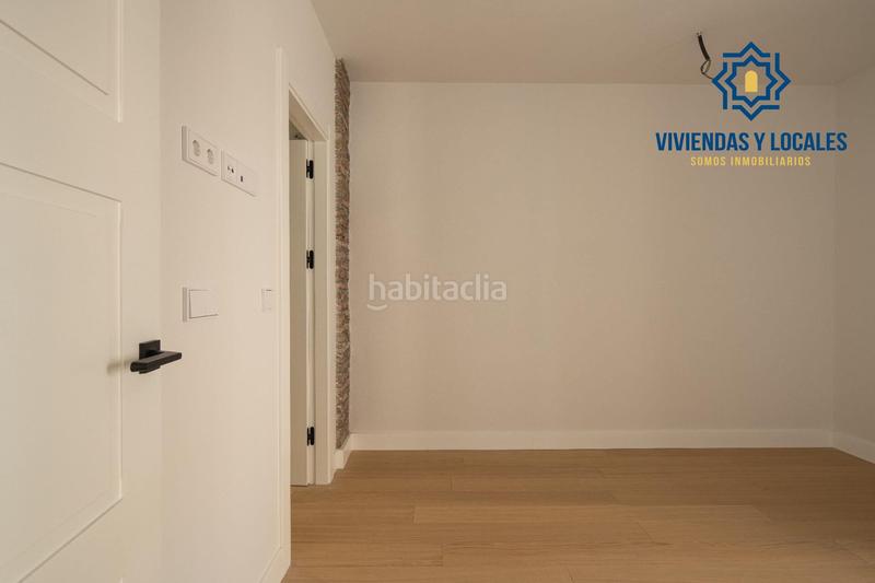 Foto 408165e8-3ad8-4068-aa86-e3fc1d1b4338. Piso horno de vidrio 14 c en Barrio de Albaicín Granada
