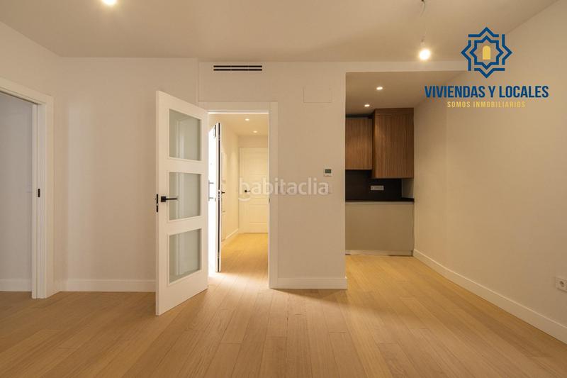 Foto 92a648dc-fa5a-4c9d-aaeb-030859ee86df. Piso horno de vidrio, espino 1 c en Barrio de Albaicín Granada