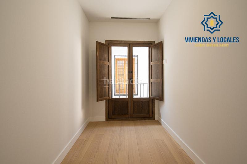 Foto b02a4e0a-7df1-427c-9db5-1f20ce4b82d4. Piso horno de vidrio, espino 1 c en Barrio de Albaicín Granada