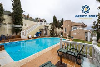 Chalet in Camino de los Neveros - Serrallo