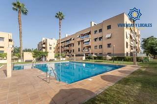 Piso en Angustias - Chana - Encina. Piso de dos dormitorios junto a parque almunia con piscina comun