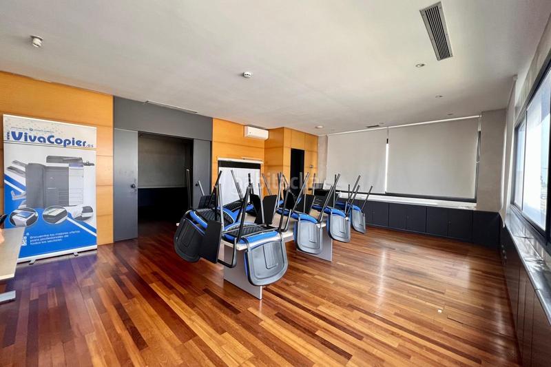 Foto 06c0a8de-a67b-406b-add2-db5c6fa49d94. Lloguer local comercial a Barrio de Zaidín Granada