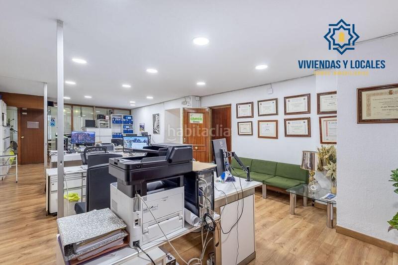 Foto 21a65b55-4215-4b00-b992-8a25af80cb50. Local commercial dans San Matías - Realejo Granada