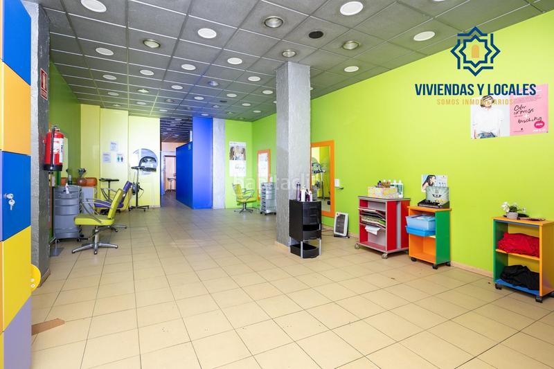 Foto 5a69daae-1a3c-4f89-a9fb-17a63fd6268d. Local commercial dans Plaza de Toros Granada