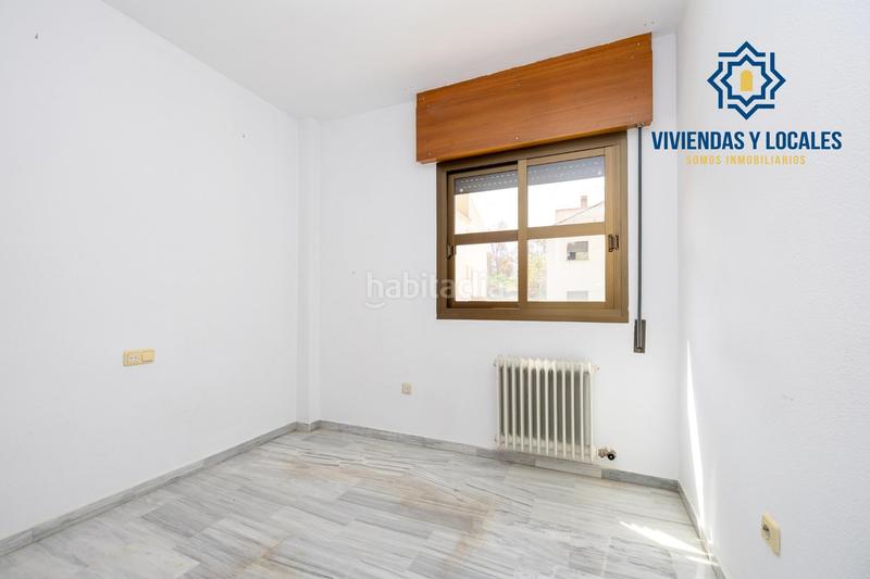 Foto 07bf1996-95bd-4467-b579-fc521367ebb7. Appartamento con piscina in Camino de los Neveros - Serrallo Granada