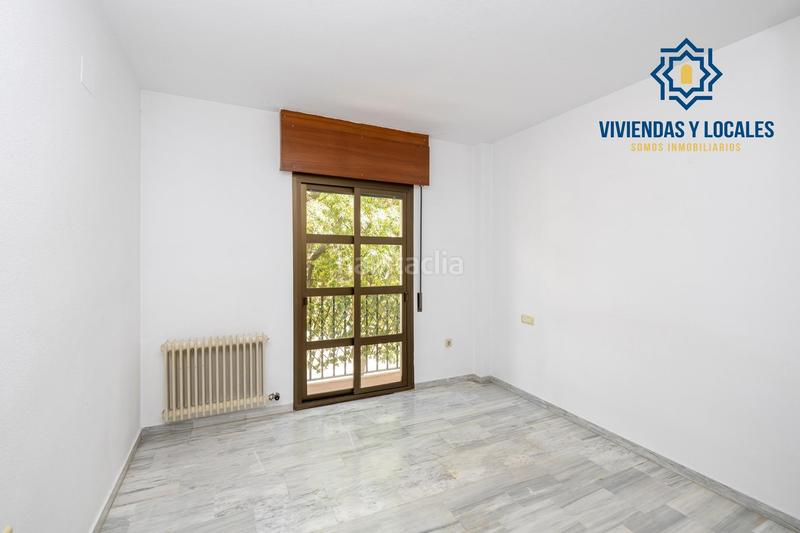 Foto 69e6a08e-a682-42a6-8753-19e76a3a313d. Appartamento con piscina in Camino de los Neveros - Serrallo Granada