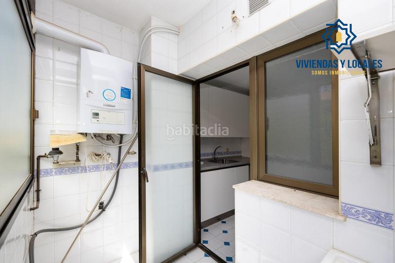 Foto 7e577d30-1852-4e10-a3fa-207320a06a56. Appartamento con piscina in Camino de los Neveros - Serrallo Granada