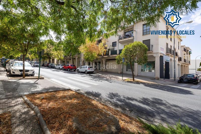 Foto b7624bd3-b96f-46bc-a93f-8ca955d00b0f. Appartamento con piscina in Camino de los Neveros - Serrallo Granada