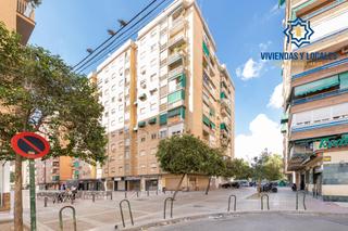 Piccolo appartamento  Calle reina mora. Se vende piso gran oportunidad zaidinvergeles granada