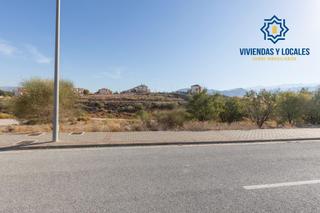 Terreno residencial en Calle abelia 20. Parcela en llano en mitad del campo de golf de otura