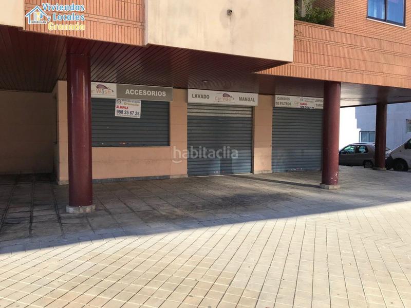 Foto 511665c1-3d1a-4ca5-9399-bd0334f2d96b. Location local commercial dans calle maestro montero 1 dans Granada