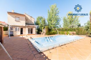 Chalet  Avellano (loma verde) 1. Tu nuevo hogar te espera en loma verde