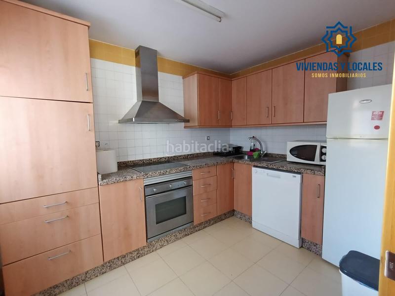 Foto a280ecf0-2241-4ea1-9ec2-483443dceae2. Location duplex avec parking dans Poniente Armilla