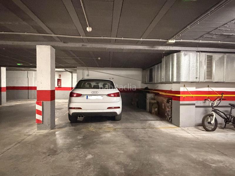 Foto 2c7fbd94-f910-48d7-a4b3-2ab2ffbdd5af. Miete etagenwohnung mit heizung parking in Barrio de Zaidín Granada