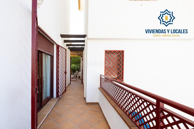 Foto c2baacb5-6a8c-44cf-8fdd-53b59f7e2f05. Chalet in calle sala de las dos hermanas in Crta. De la Sierra Granada