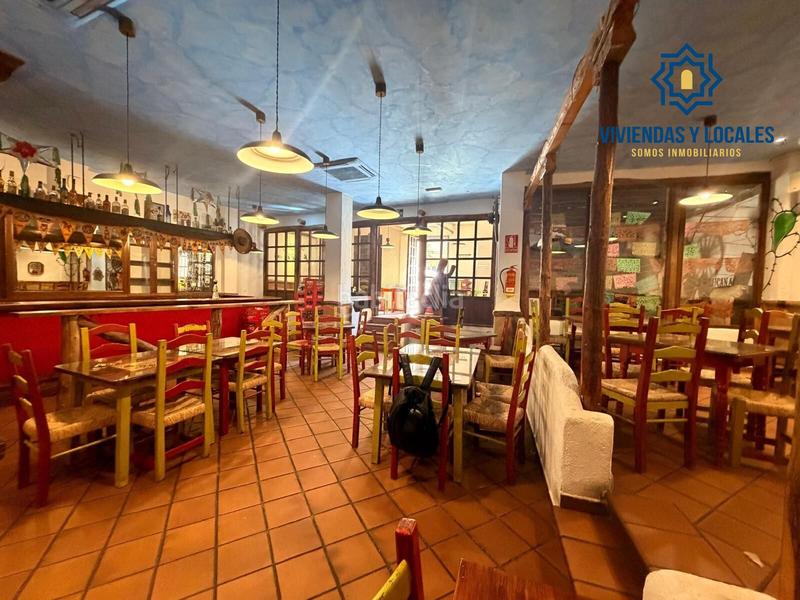Foto 08462dab-f331-4ca3-8406-535a4a352c23. Affitto locale commerciale in cuesta del realejo in Granada
