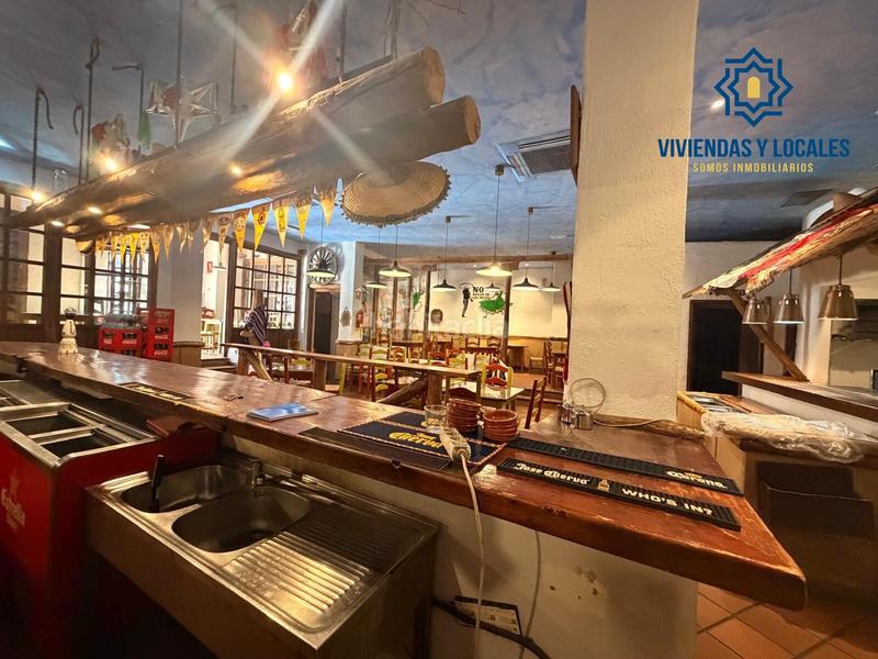 Foto babd0711-3f94-430b-883a-a477ee8c4378. Affitto locale commerciale in cuesta del realejo in Granada