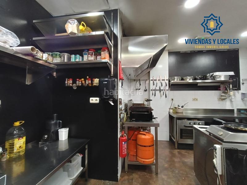 Foto d73a5cc9-34f6-4096-bb87-6db8a4b724c3. Alquiler local comercial traspaso negocio de comida para llevar en Granada