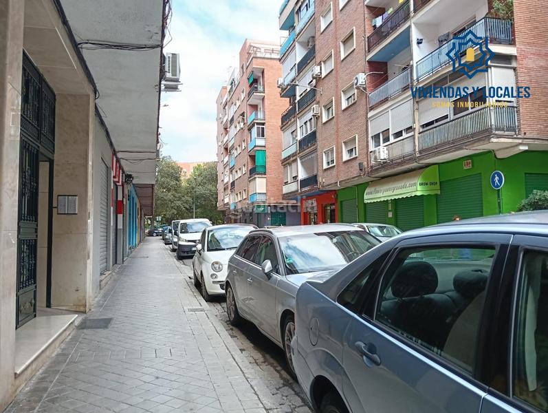 Foto 0d32425d-0d62-419a-bc38-c6d66a3c5575. Lloguer local comercial a Camino de Ronda Granada