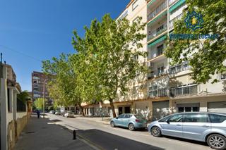 Pis a Barrio de Zaidín. Oportunidad!! piso de tres dormitorios en vergeles
