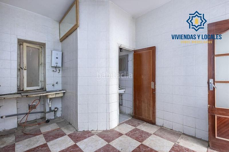 Foto a69ec560-ae97-4019-90fa-37005121c10f. Planta baixa a Crta. De la Sierra Granada