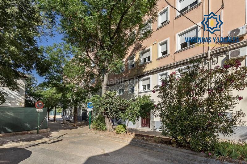 Foto fa2f2d74-1e8d-4e83-ba58-170597deb5a9. Planta baixa a Crta. De la Sierra Granada