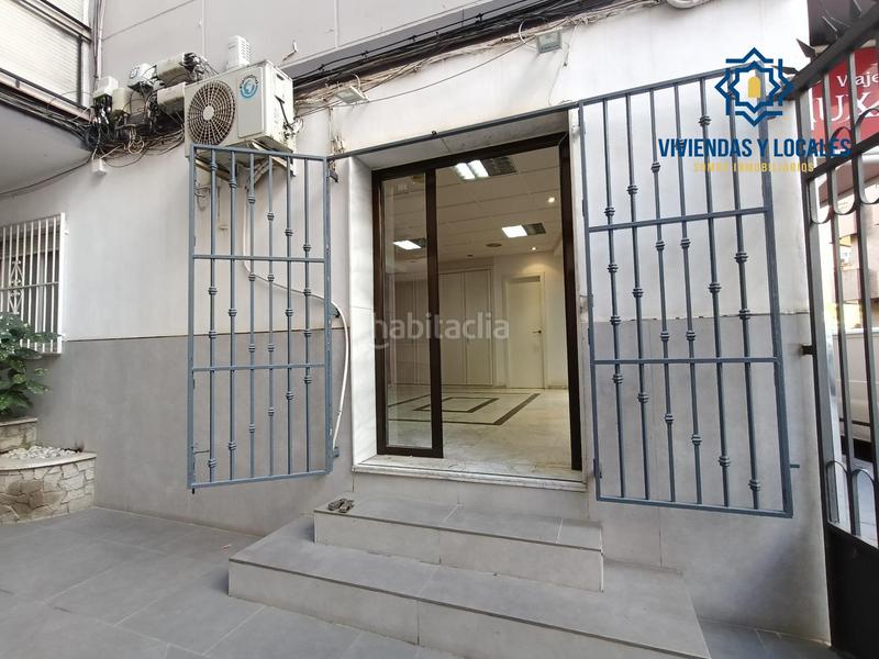 Foto 99f017b8-86ae-4356-afea-13d9e74d31c8. Miete geschäftsraum in Centro - Sagrario Granada