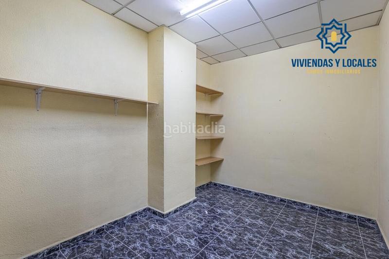 Foto 3b89292b-7a41-40e9-a87e-d1172a9b7639. Local comercial a Pajaritos Granada