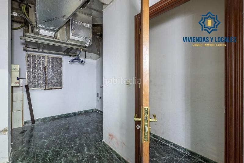 Foto 8babe46d-0cbd-4519-9ef9-fd2c32c8b7b5. Local comercial a Pajaritos Granada