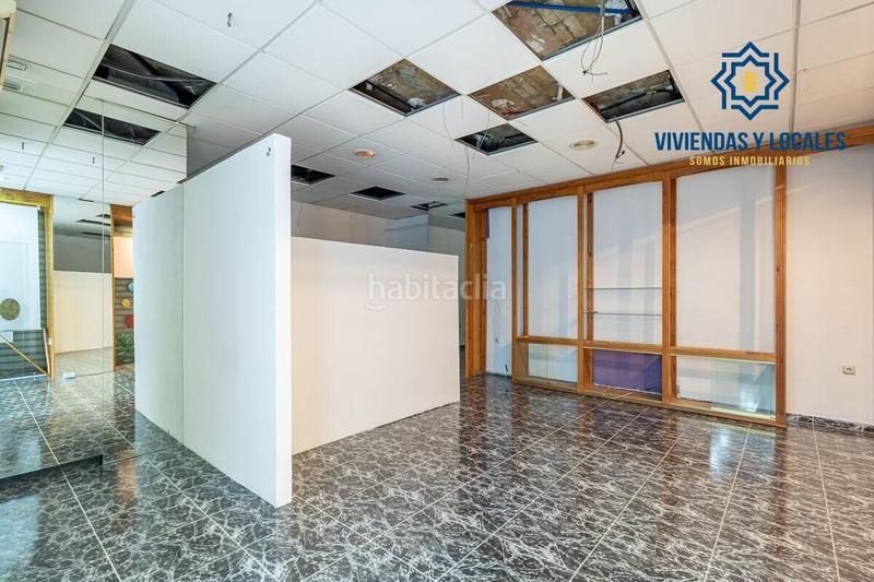 Foto 8e810d76-c4dc-4a02-945e-7b4932fbb211. Local comercial a Pajaritos Granada