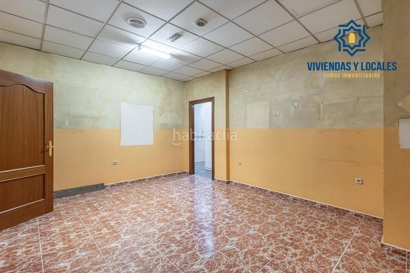 Foto e225f1fb-6613-4ac7-9948-4fdccb0e856d. Local comercial a Pajaritos Granada