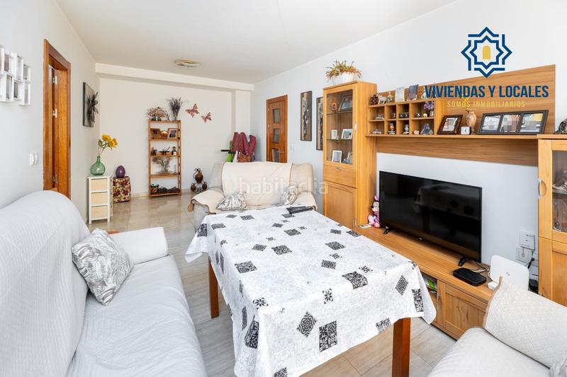 Foto 064f393f-50f5-4459-b376-2394f1c30459. Planta baixa amb aparcament a Híjar Gabias (Las)