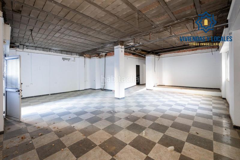 Foto 37ba9043-6c3e-4f48-9d0e-8e3d373892e0. Geschäftsraum in Av. F. Garcia Lorca - Nueva Estación Autobuses Granada